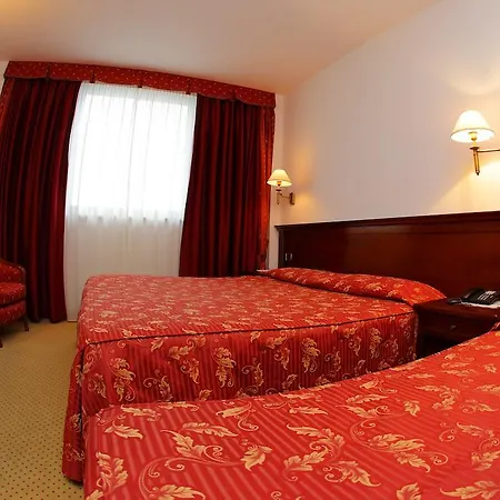 فندق Al Castello Wellness 4*