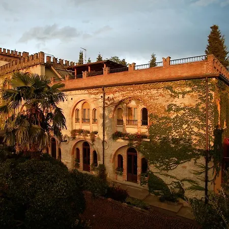 فندق Al Castello Wellness