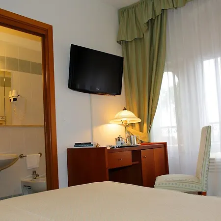 Al Castello Wellness فندق Cividale del Friuli